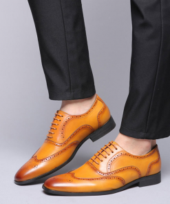 Men Leisure Business Classic Carving Shoes